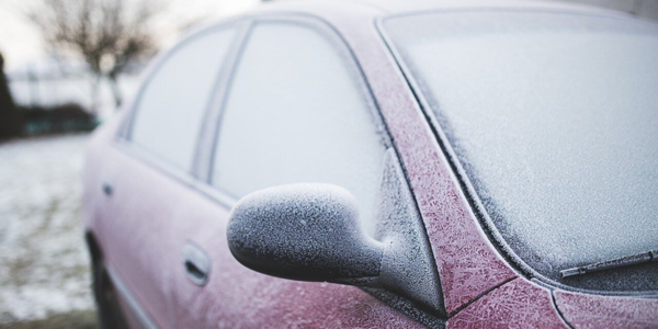 Manutenzione auto in inverno: controllare le gomme invernali e viaggiare in sicurezza